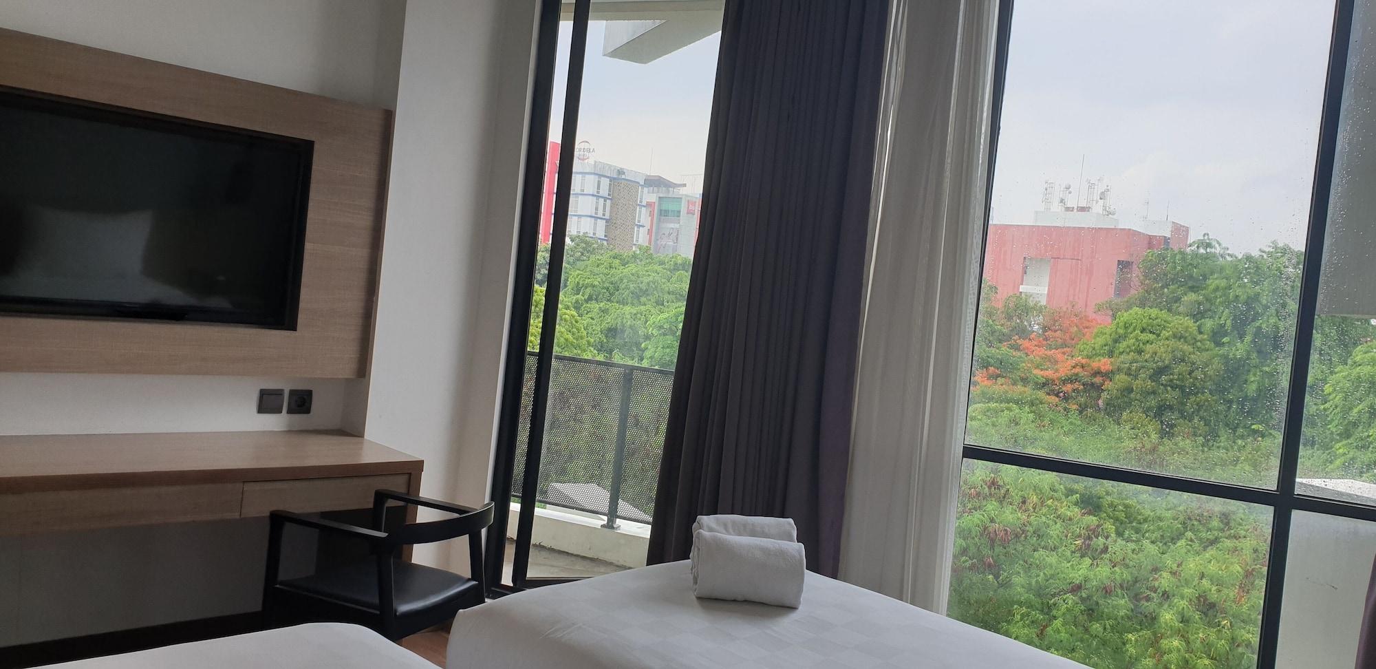 Rivoli Hotel Jakarta Exterior photo