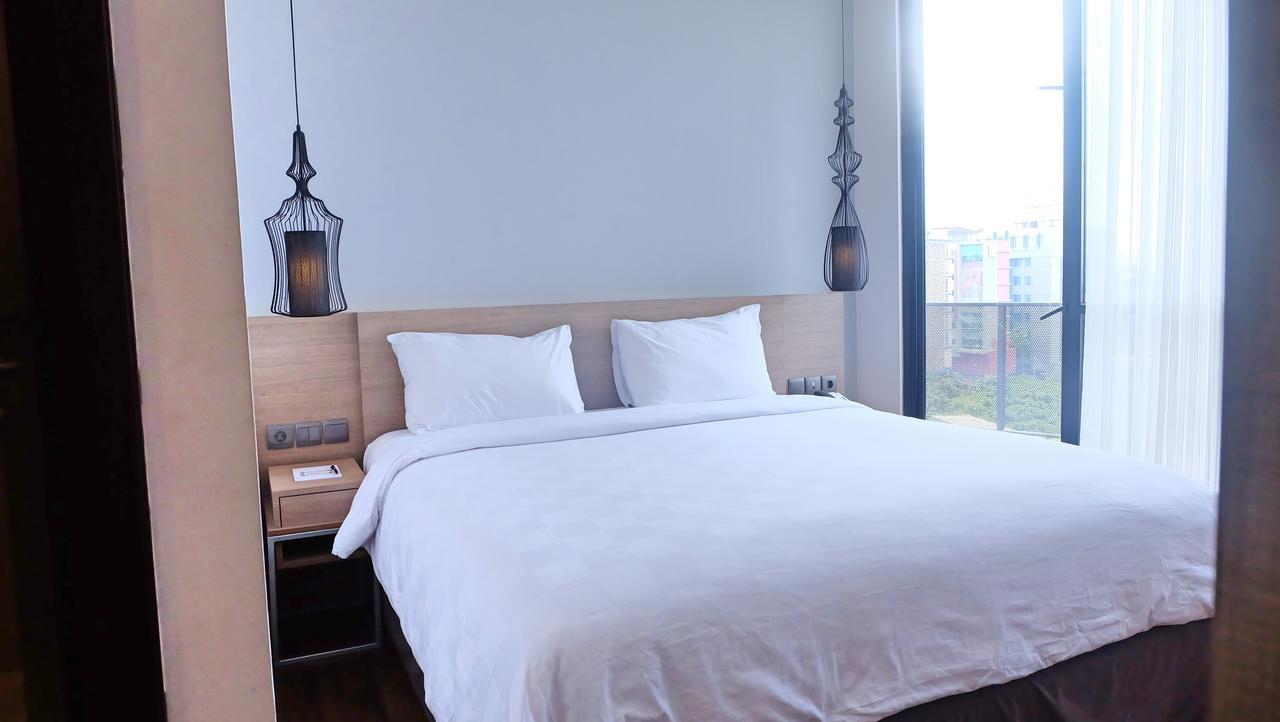 Rivoli Hotel Jakarta Exterior photo
