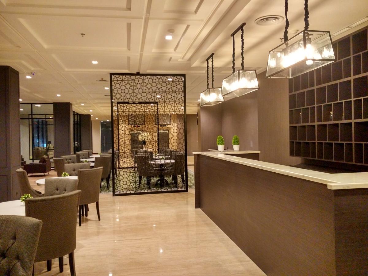 Rivoli Hotel Jakarta Exterior photo